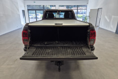 Toyota HILUX Legend 2.5 D-4D 150 Attelage + Protection de benne + rail aluminium