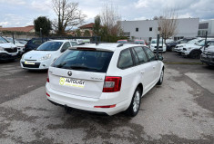 Skoda Octavia Combi 1.6 TDI Business Plus