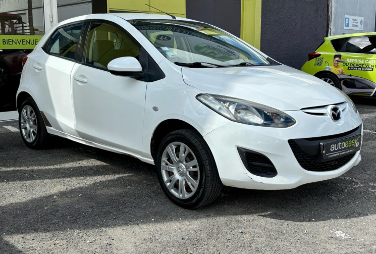 Mazda Mazda 2 II Phase 2 5 Portes 1.3 MZR 16V 84 cv