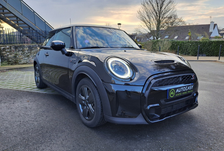 Mini MINI III (F56) Cooper S 178ch Essential BVA7 16500KM