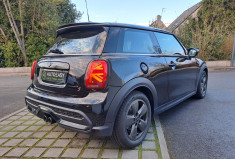 Mini MINI III (F56) Cooper S 178ch Essential BVA7 16500KM